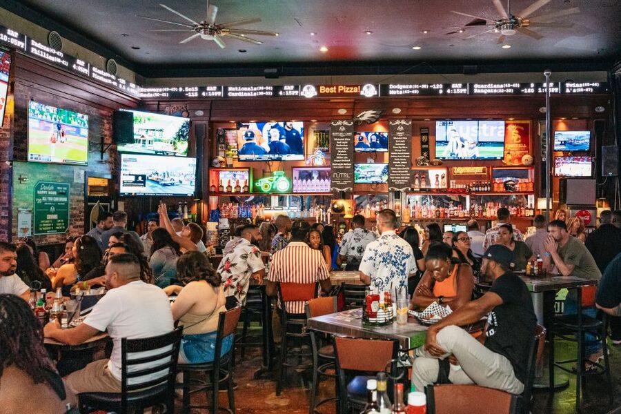 Las Vegas: Club Crawl and Party Bus with Free Drinks - Timing, transport, and getting home