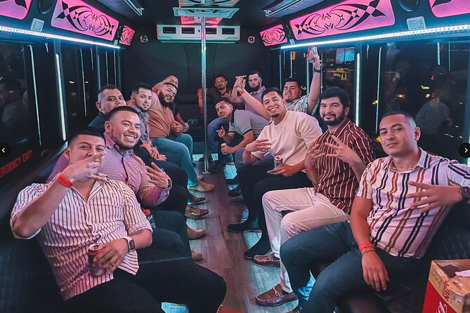 Las Vegas Club Crawl - Party Bus Tour - How the 9:30 pm start shapes your night