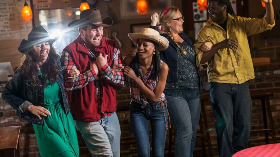 Las Vegas: Country Bar Crawl by Party Bus w/ Mixed Drinks - Who will enjoy this experience most