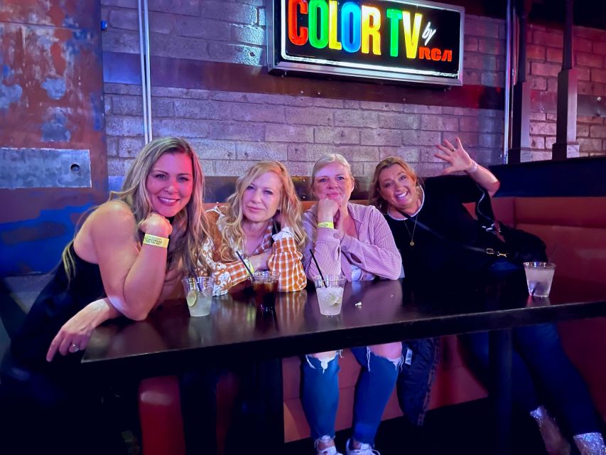 Las Vegas Fremont Street Bar Crawl (party bus add-on option) - Should you book the Fremont Street crawl?