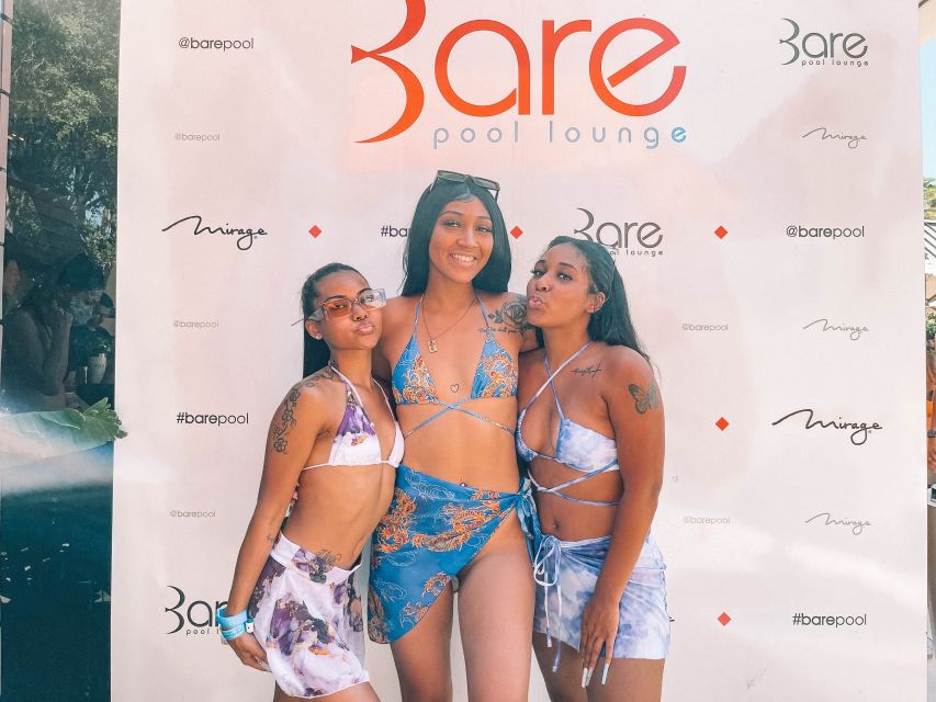 Las Vegas: Pool Crawl with Free Drinks on the Party Bus - DJs, hosts, games, and photos