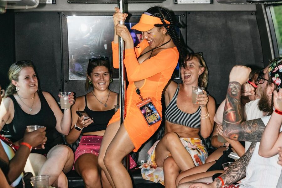 Las Vegas Strip: 3-Stop Pool Party Crawl with Party Bus - What the party bus adds to the experience
