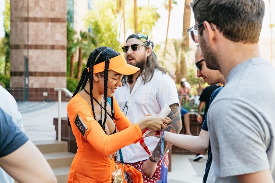 Las Vegas Strip: 3-Stop Pool Party Crawl with Party Bus - The five-hour rhythm: bus, pool party, repeat