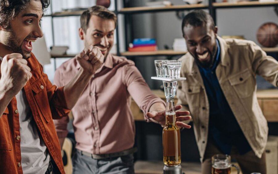 Leipzig: Bar and Club Tour with Free Shots and VIP Entry - What the guides add, and where the service can falter
