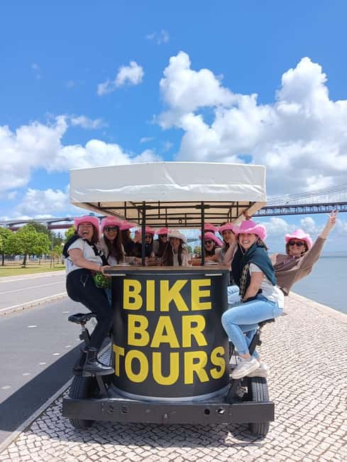 Lisbon: 1-Hour Beer Bike Tour with Draft Beer & Sangria Ride - Meeting point and timing tips