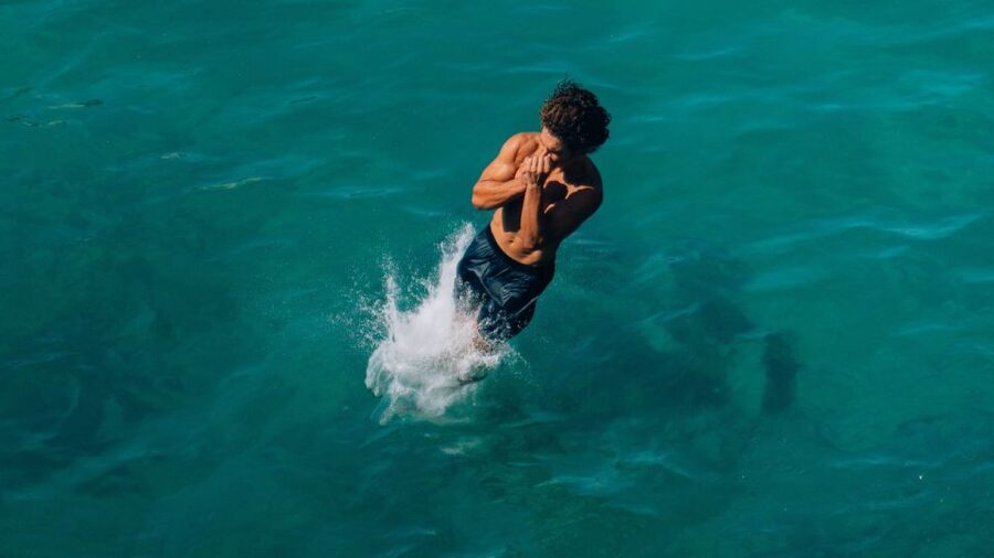 Lisbon: Cruise to the Beach with BBQ, Open Bar and Music - What comes with the BBQ meal