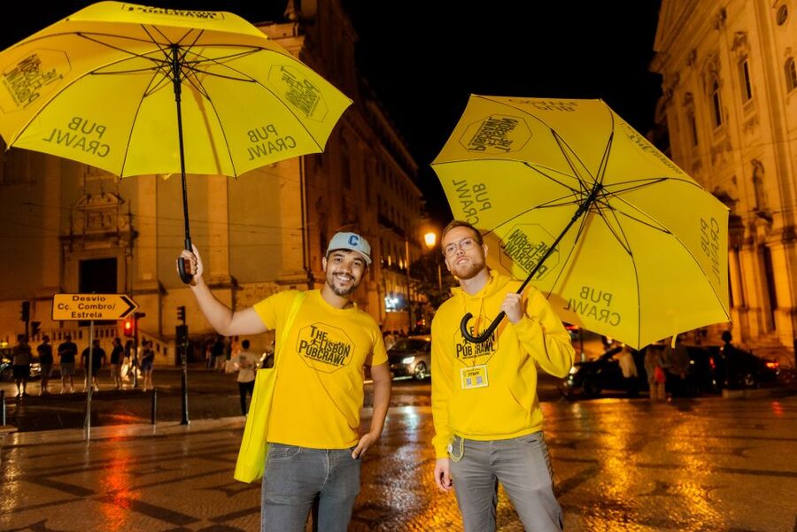 Lisbon Premium Pubcrawl: 1h Open Bar, Shots, VIP Club Entry - Key points to know before you book