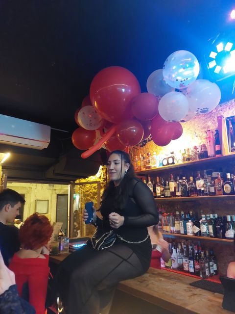 Lisbon Pub-crawl: 1h of open bar, Shots and VIP Club Entry - What This Lisbon Night Out Really Includes