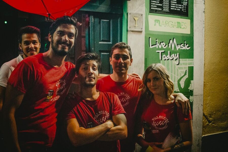 Lisbon: Pub Crawl with Open Bar (Premium Upgrade Available) - Bairro Alto: your first hour with beer and sangria