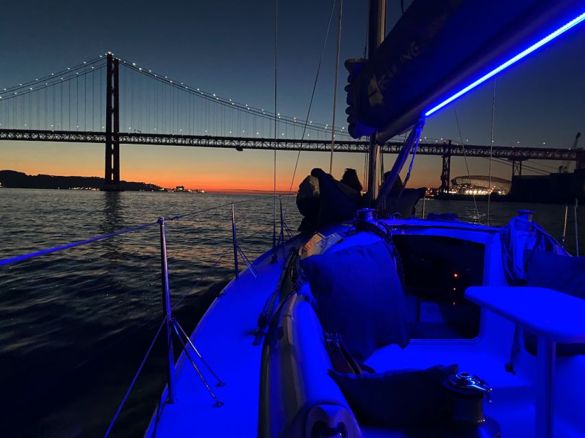 Lisbon: Sailboat Tour w/ Local Guide and Open Bar Green Wine - Monument to the Discoveries: Lisbon’s outward-looking river