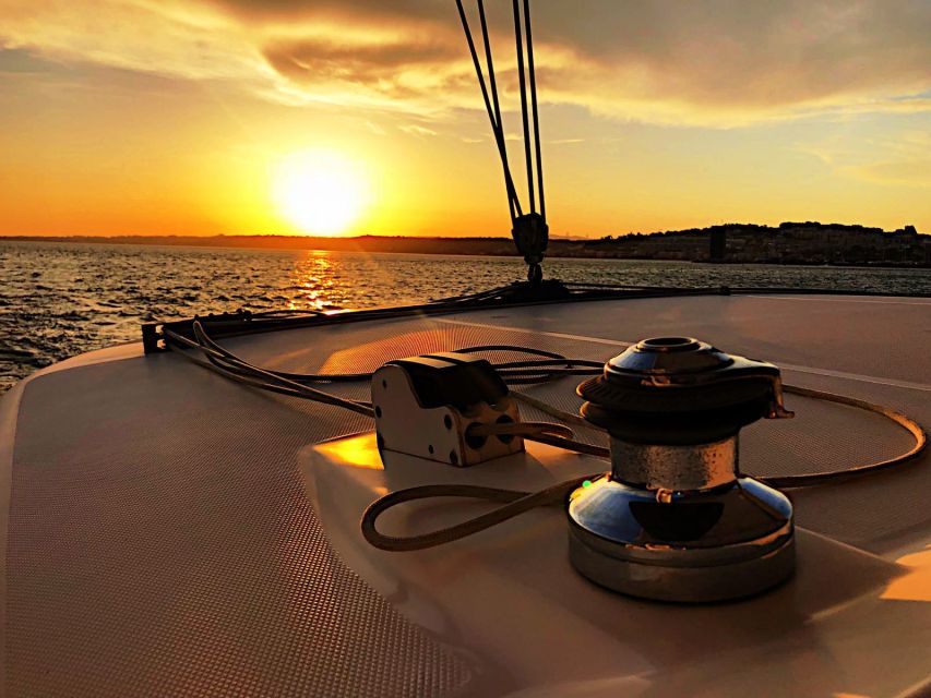 Lisbon: Sunset Cruise With Drinks on Spacious Yacht - FAQ