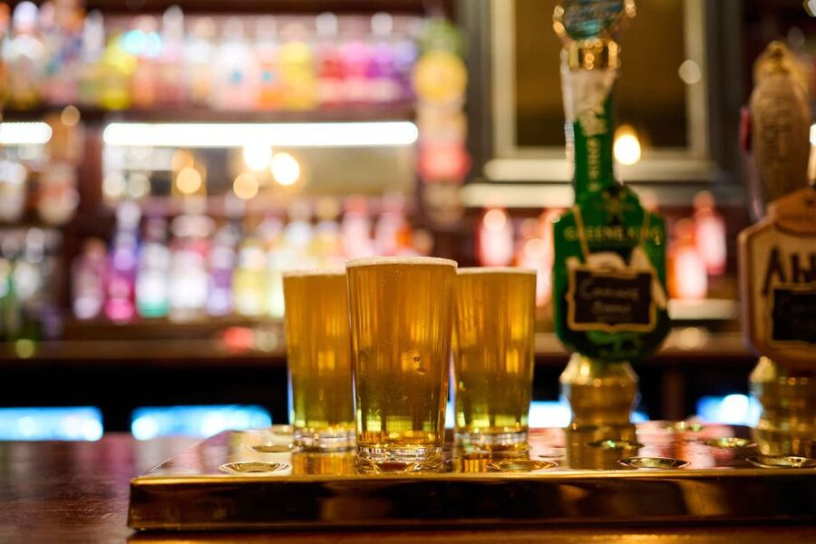 London: Historic Pubs, British Ales & Classic Dishes - Booking details worth knowing before you go