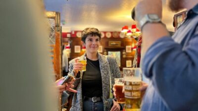 Royal Historic Pubs Walking Tour