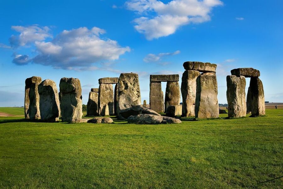 London: Windsor, Stonehenge & Bath with 14th-Century Pub - Bath: beautiful, but too brief for some