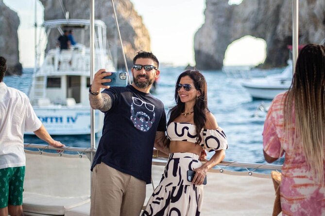 Los Cabos Sunset Party Cruise - Key points at a glance