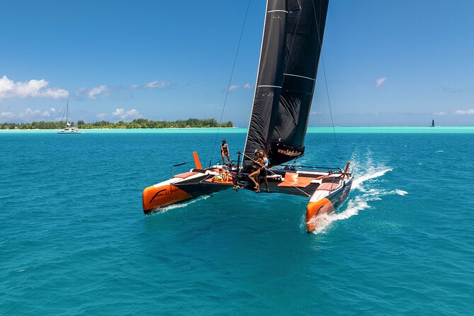 LUXURY Catamaran Bora Bora : Sailing, Snorkeling & Floating Bar - Crew service and the small-group atmosphere