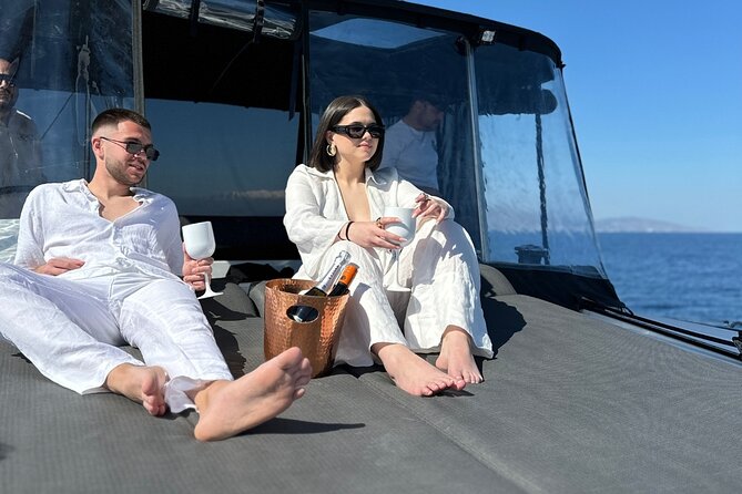 Luxury Catamaran Cruise, Dia Island –Open Bar & Lunch -Top Rated! - Quick take on the Dia Island cruise