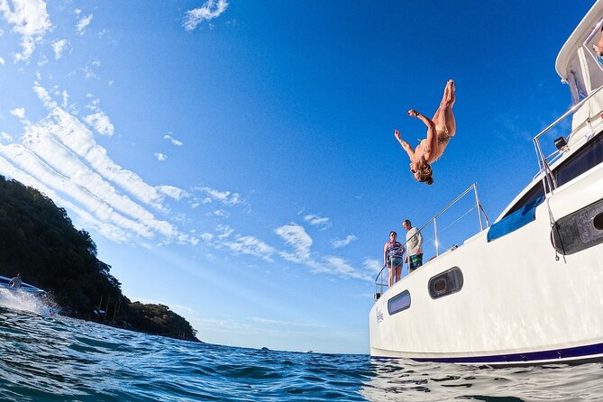 Luxury Yacht & Snorkel with All inclusive Open bar and lunch - Who Will Enjoy This Yacht Trip Most?