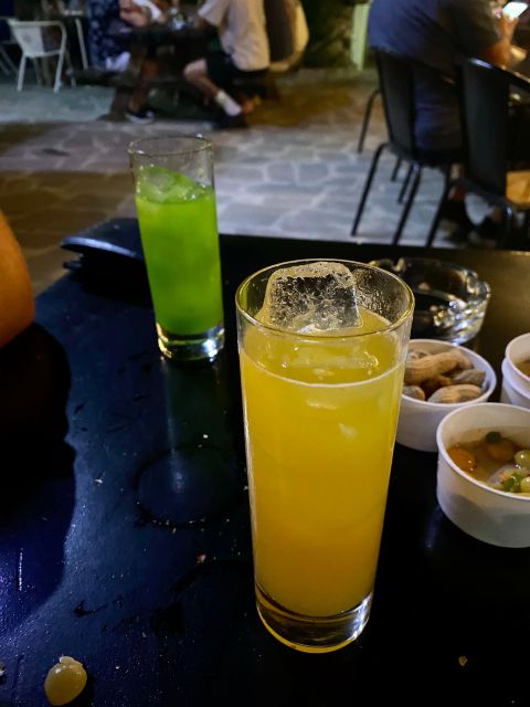 Madeira: Bar Hopping - What the guide adds beyond the drinks