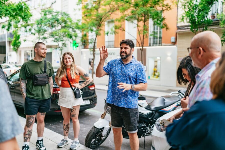 Madrid: Food & Wine Tour with 10 Tapas & 4 Drinks Included - Is $82 a good value?
