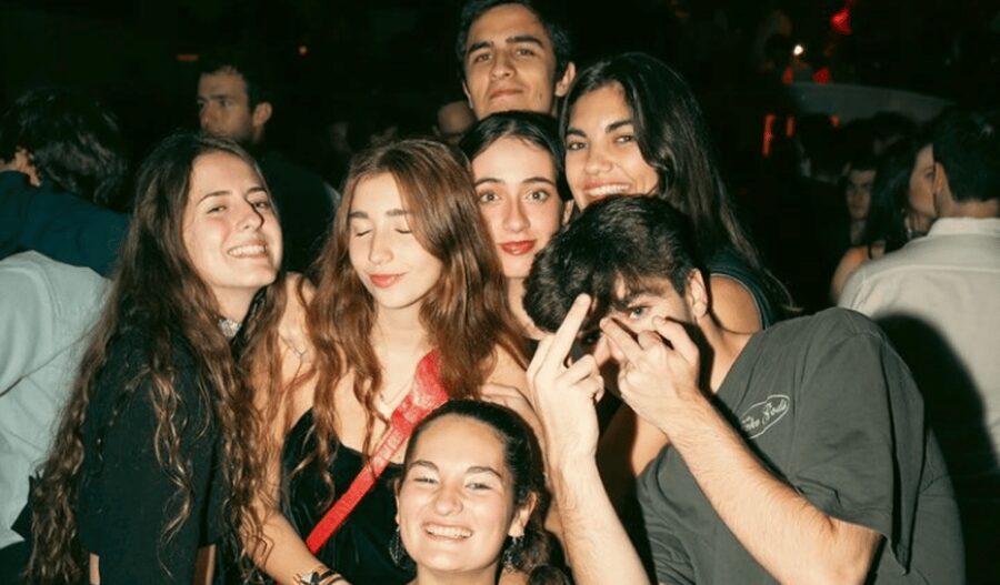 Madrid: Pub Crawl | Free shot & Free Club entry - Is this $12 Madrid pub crawl worth booking?