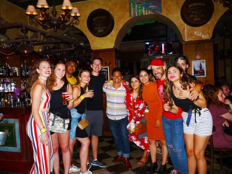 Madrid Wine Tasting, Flamenco Class and Trendy Bar - Madrid’s stories give the walk a purpose