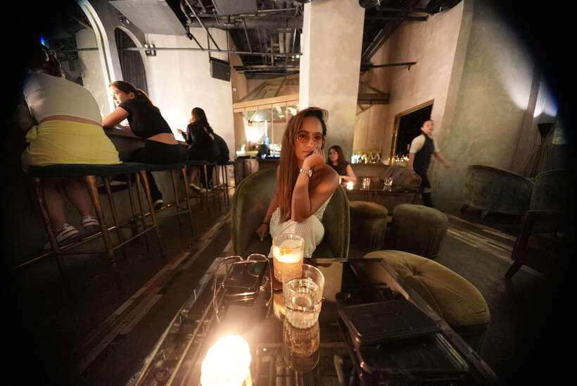 ⭐ Makati Bar Hopping and Pub Crawl Tour with Venus ⭐ - Should You Book the Makati Bar Crawl?