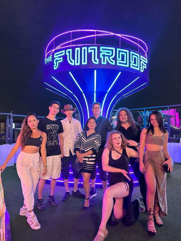 Makati Hidden Bars and Rooftop Bars with Venus - Who should book this night out?