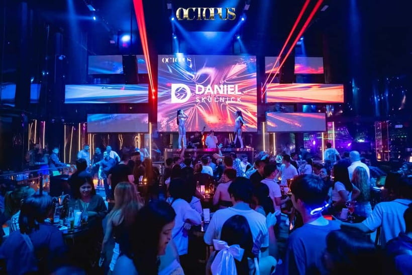 Makati Nightlife: VIP Access to Clubs, Rooftops & Go-Go Bars - Hott Asia Bazaar and The Fun Roof: food and an easy social start