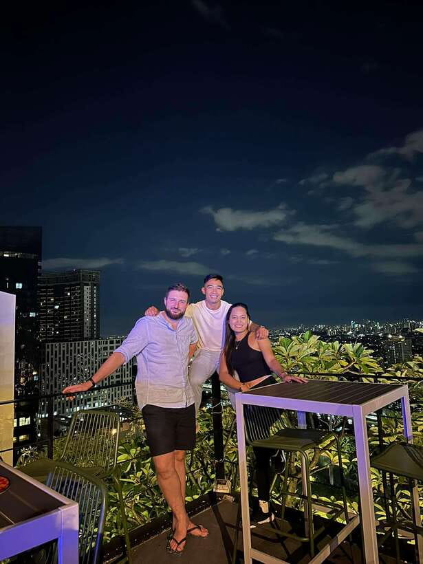 Makati Rooftop and Hidden Bars Experience - Starting at the IM Hotel as daylight fades
