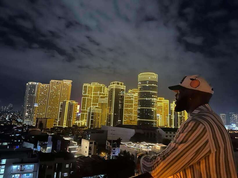 Makati Rooftop and Hidden Bars Experience - Clothing, identification, and other practical details