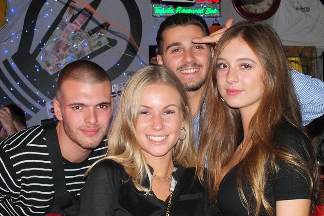 Malaga Nightlife Pub Crawl Tour with Drinks and Clubs Entry - Moving through Málaga’s local bars