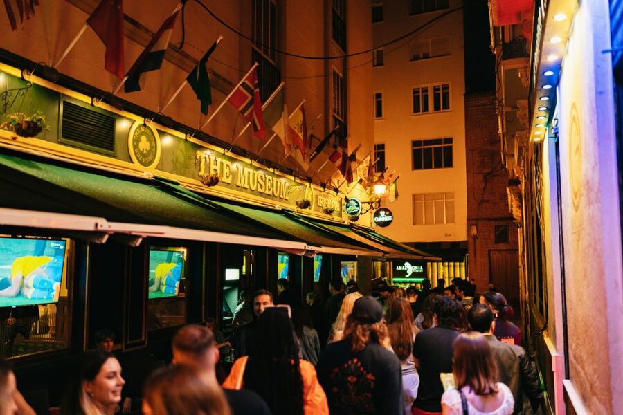 Malaga: Pubs and Clubs Crawl - Key points at a glance