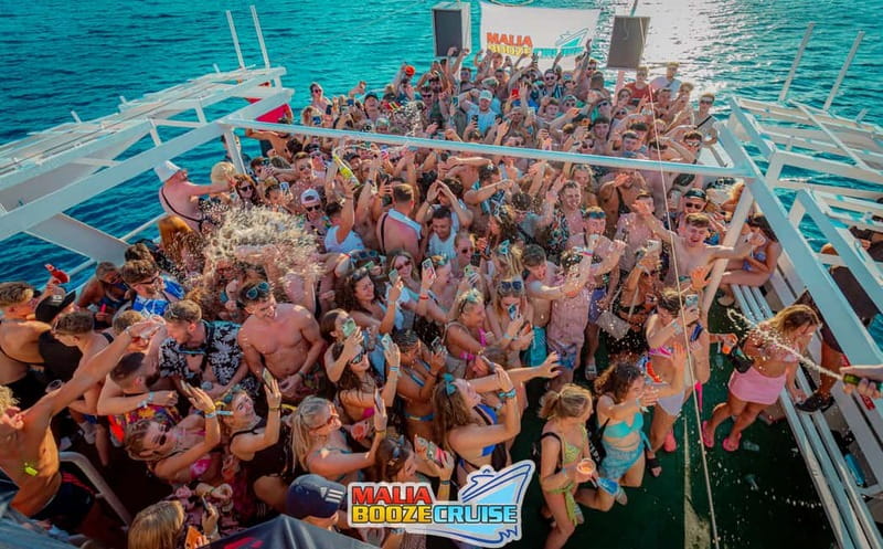 Malia: Booze Cruise Boat Party with Live Dj - Is $76 good value?