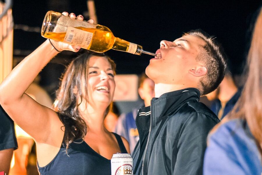 Malta: Pub Crawl of Paceville and St Julian's with Drinks - Four drinks and the real value of the $12 price