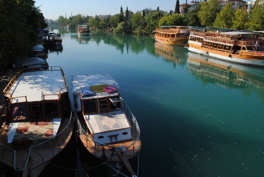 Manavgat Cruise & Grand Bazaar w/Lunch and Unlimited Drinks - Swimming where the river reaches the Mediterranean