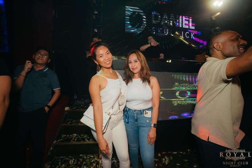 Manila Ultimate Nightlife Pub Crawl - Who should book this Makati night out?