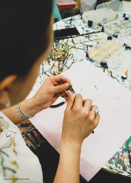 Maral Kunst : Jewelry Bar Experience (Jewelry Making) - A gallery setting with snacks and a personal touch