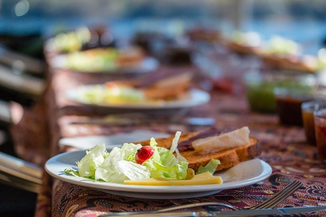 Margaret River Winery, Brewery Tour with Gourmet Lunch. - Cheese, chocolate, and the other gourmet stops