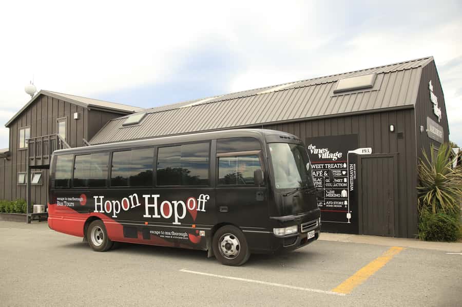 Marlborough: Hop-On Hop-Off Wine, Brewery, and Wonders Tour - Starting in Picton or Blenheim