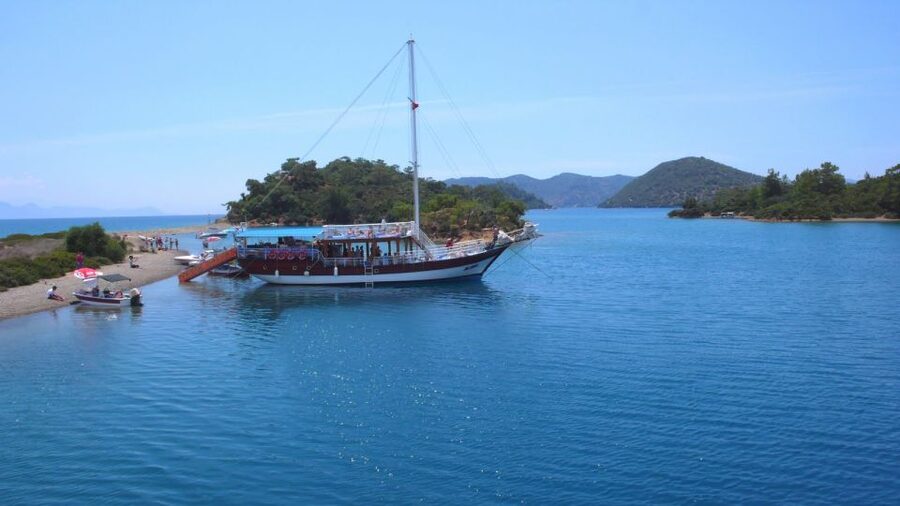 Marmaris: Bays Islands Boat Trip w/Lunch & Unlimited Drinks - What this Marmaris boat trip is really like