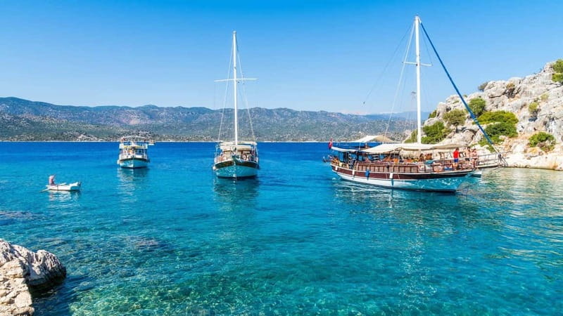Marmaris: Boat Trip w/Lunch, Transfer & Unlimited Drinks - The Phosphorus Cave offers a short natural highlight