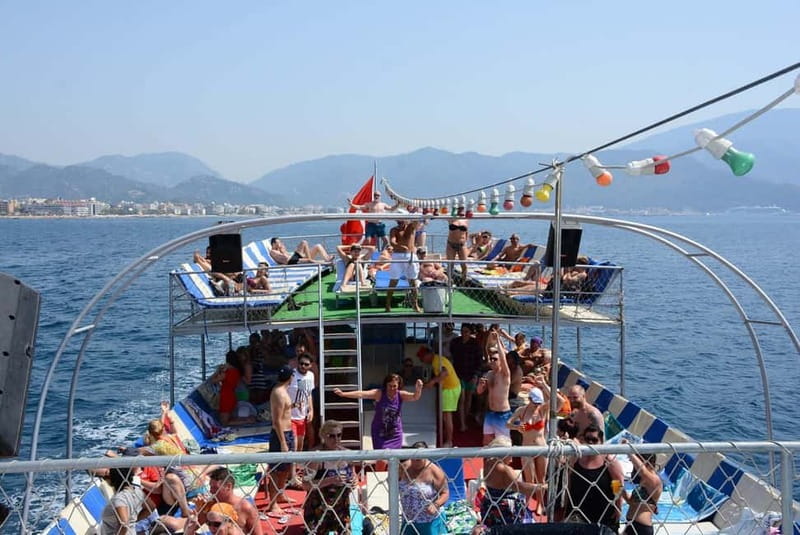 Marmaris: Boat Trip w/Lunch, Transfer & Unlimited Drinks - Kumluk Bay and Amos Bay keep the water time coming