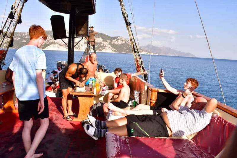 Marmaris Pirate Boat w/ Lunch, Unlimited Drinks & Foam Party - Foam Party and Disco Across the Upper Decks