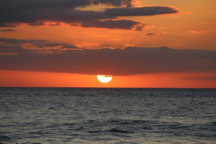 Maui: 2 Hour Sunset Dinner Sail with Open Bar and Appetizers - The open bar and Gemini Mai Tai