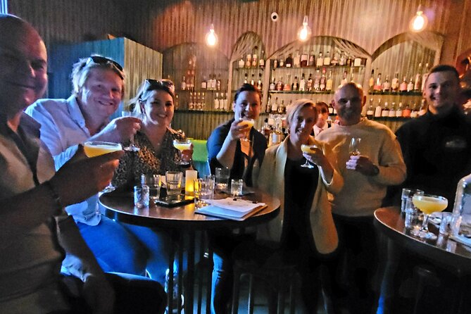 Melbourne: Hidden Bar and Cocktail Tour - The guides make or break the evening