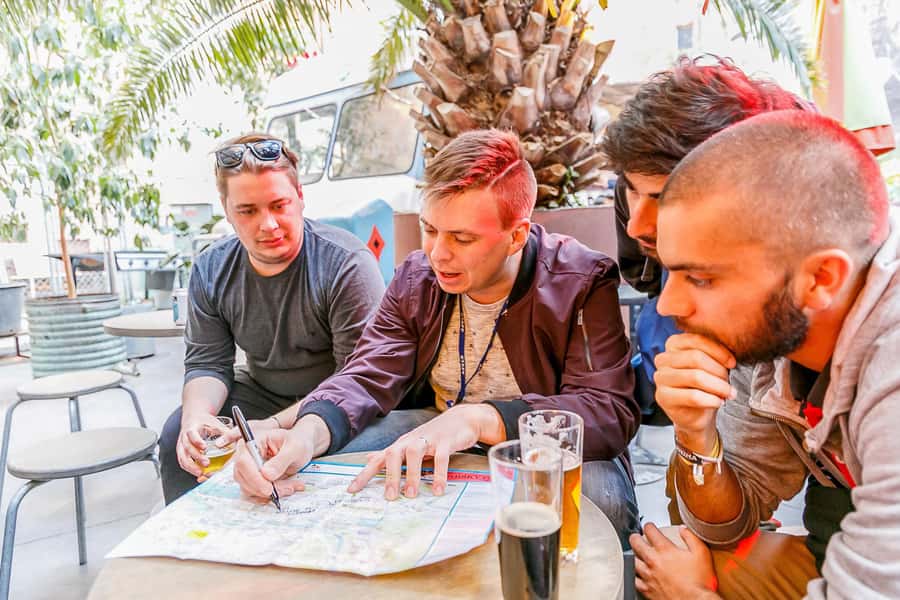Melbourne: Local Laneway Bars and Their Stories - What the $63 price really covers