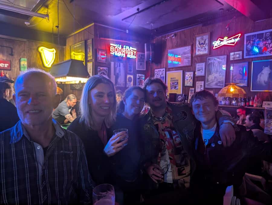 Melbourne Music Venue Pub Crawl with History + 2 Free Drinks - Why this Melbourne night out works