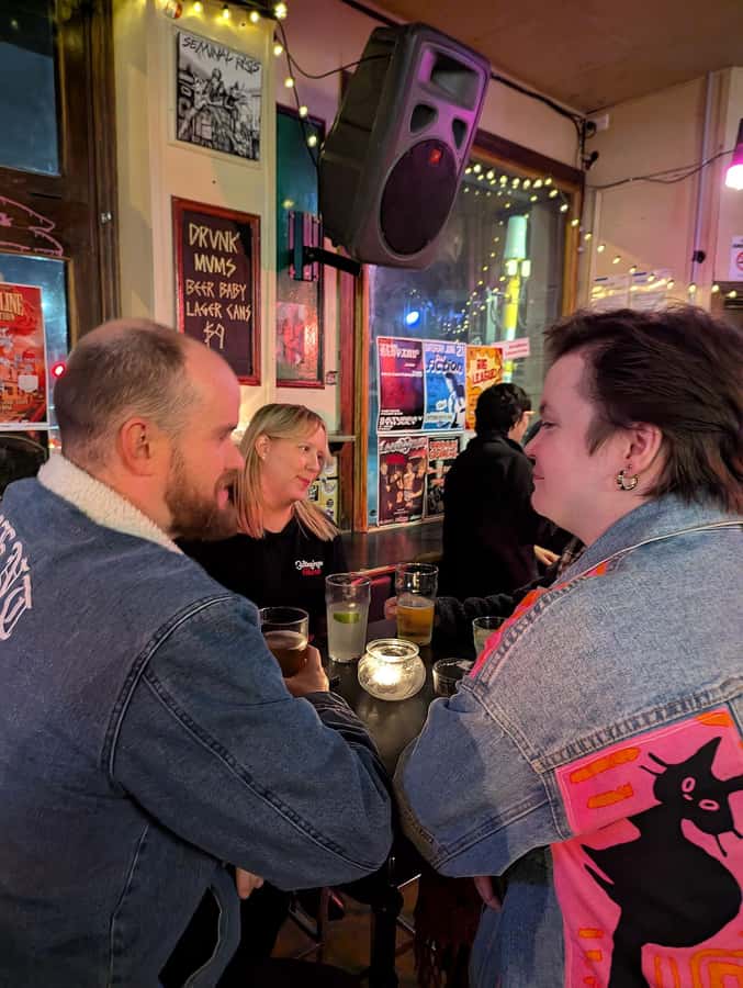 Melbourne Music Venue Pub Crawl with History + 2 Free Drinks - Starting with beer at Lulies Tavern