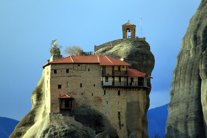 Meteora Monasteries Fully Private Day Tour with Great Lunch-Drinks Included - The drive from Athens to the rocks of Meteora